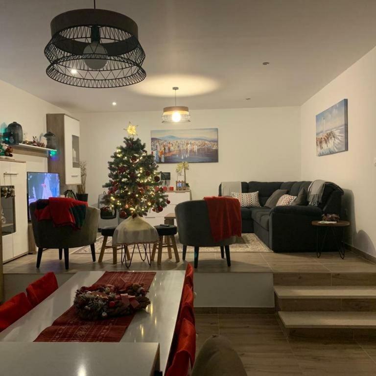 La Dolce Vita Apartment Posedarje Eksteriør bilde